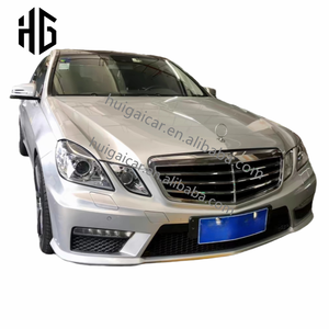 Classe E W212 modèle pare-chocs avant arrière assemblage jupes latérales Kit de carrosserie adapté pour Mercede Bens mise à niveau vers E63AMG Facelift Bodykit - Product Image 1