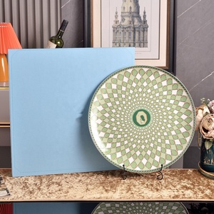 Vente à prix réduit de plaques de service rondes en porcelaine fine de luxe européenne de haute qualité, écologiques, de 16 pouces - Product Image 1
