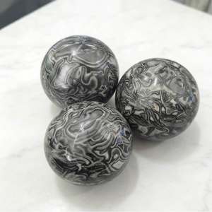 Vente en gros CrystalHola – Sphère d'agate noire bohème de haute qualité, polie, 5-7 cm, tendance mode, décoration d'intérieur unique, pour les fêtes, 1 pièce - Product Image 6