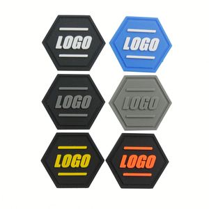 Patchs thermocollants 3D en silicone découpés au laser en forme de rouleau, personnalisés pour le branding de T-shirts, sweats à capuche, vêtements de sport et tenues décontractées - Product Image 2