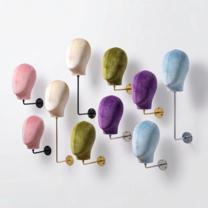 Cabeza de Maniquí de Terciopelo para Exhibición de Sombreros y Pelucas, con Gancho Dorado, para Hombre y Mujer, Montaje en Pared, Venta al por Mayor - Product Image 1