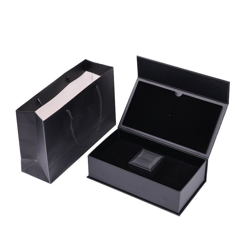 กล่องกระดาษแม่เหล็ก