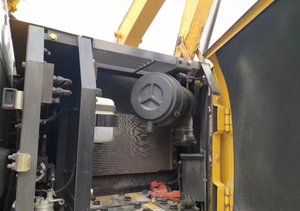 Certificat CE, Excavatrice sur chenilles d'occasion de taille moyenne 12 tonnes, hydraulique économique, pour SH120 SH200-5, modèle 2016, godet de 0,2 m³, en stock - Product Image 2
