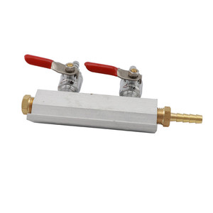 Colector <span class=keywords><strong>de</strong></span> distribución <span class=keywords><strong>de</strong></span> gas Co2 <span class=keywords><strong>de</strong></span> 2 vías con púas <span class=keywords><strong>de</strong></span> manguera <span class=keywords><strong>de</strong></span> 1/4 "<span class=keywords><strong>dispensador</strong></span> <span class=keywords><strong>de</strong></span> <span class=keywords><strong>cerveza</strong></span> <span class=keywords><strong>de</strong></span> <span class=keywords><strong>barril</strong></span> <span class=keywords><strong>de</strong></span> <span class=keywords><strong>cerveza</strong></span> casera manguera <span class=keywords><strong>de</strong></span> <span class=keywords><strong>barril</strong></span> <span class=keywords><strong>cerveza</strong></span> - Product Image 2