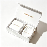 Großhandel Maßgefertigte Luxus-Papiergeschenkbox mit Logo für Ringe, Armbänder, Halsketten und Hochzeitsgeschenke