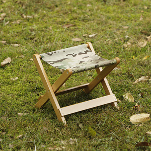 Taburete de madera maciza plegable creativo al aire libre de moda, taburete plegable portátil para viajes y pesca taburete bajo para el hogar - Product Image 5