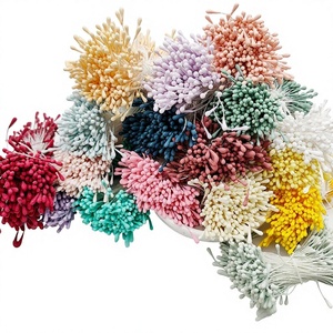 Paquete de 350 Piezas de Pistilos de Flores Hechos a Mano de 2 mm, Color Mate, Estambres Artificiales para Manualidades, Ramos de Flores con Limpiapipas - Product Image 2