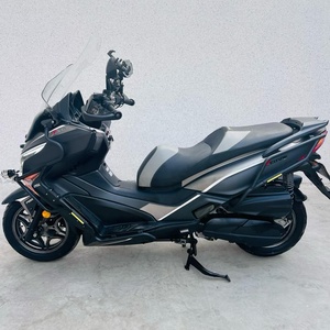 KYMCO Xciting 250 <span class=keywords><strong>Maxi</strong></span> Scooter, Motore Monocilindrico Raffreddato a Liquido da 250cc, ABS e TCS, Ideale per il Pendolarismo Urbano - Product Image 4