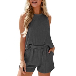 Conjunto Feminino Casual de Verão em Material Rayan, Top Sem Mangas, Shorts até o Joelho, 2 Peças, Roupas de Praia XL - Product Image 3