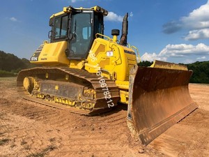 Topadora Usada <span class=keywords><strong>KOMATSU</strong></span> <span class=keywords><strong>D61PX</strong></span>-24 de Alta Calidad en Buenas Condiciones, 20 Toneladas, 162KW - Product Image 4