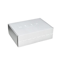 Caja de Envío Reutilizable Ecológica de Papel de Arte Impreso Personalizado con Cierre Magnético de Lámina Dorada y Asa para Ropa y Zapatos