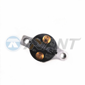 Injecteur de <span class=keywords><strong>carburant</strong></span> diesel au <span class=keywords><strong>prix</strong></span> d'usine 0445120105 Injecteur Common Rail - Product Image 3