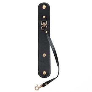 Support de serviette en cuir PU personnalisable et réglable avec fermoir doré – Vente en gros – Porte-mouchoir tendance - Product Image 4