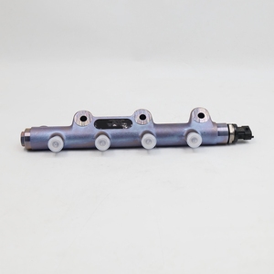 Common Rail per <span class=keywords><strong>Bosch</strong></span> 0445224024, <span class=keywords><strong>Ricambi</strong></span> per Motori - Product Image 1