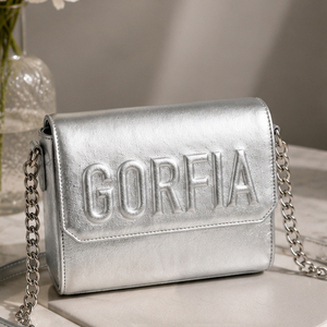 Bolso Bandolera Metálico Brillante con Detalle de Patrón 3D, Correa de Cadena Moderna, Bolso de Hombro para Mujer, para Fiestas y Salidas Nocturnas, Seis Colores - Product Image 1
