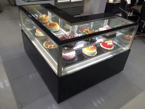 Équipement de <span class=keywords><strong>boulangerie</strong></span> commerciale vitrine comptoir de <span class=keywords><strong>gâteau</strong></span> affichage réfrigérateur compteur refroidi par air pour magasin <span class=keywords><strong>gâteau</strong></span> réfrigéré - Product Image 4
