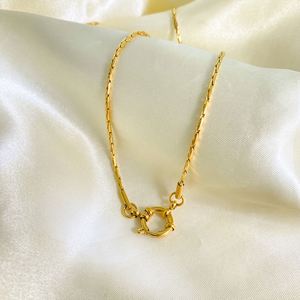 Collier pendentif en moissanite, choix des influenceurs, finition haute brillance, profil léger et discret - Product Image 3