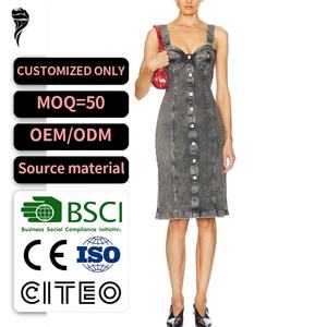 ชุดเดรสยีนส์สั่งทำโลโก้ OEM สำหรับผู้หญิง สายเดี่ยวเซ็กซี่ ทรงเข้ารูป สไตล์วินเทจ ยีนส์ฟอกสีซีด - Product Image 1
