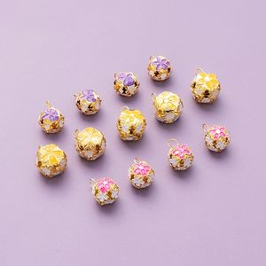 Campanelle Vintage a Forma di Fiore di Ciliegio, Ciondoli in <span class=keywords><strong>Ferro</strong></span> Traforato per Fai-da-Te, Portachiavi e Decorazioni per Zaini - Product Image 4