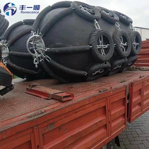 フローレッセンス・ヨコハマスタイル・フェンダー 3m×2m 中古航空機タイヤ ブラック 長寿命 2年保証（STS向け） - Product Image 4