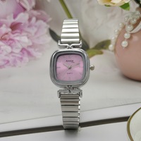 Jam Tangan Wanita Emas Vintage Minimalis Mewah Ringan Kecil Elegan Serbaguna
