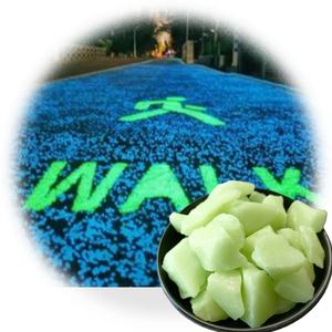 หินเรืองแสง หินจันทรา หินกรวดสำหรับตกแต่งสวน ตกแต่งตู้ปลา จัดสวน ทางเดินรถ ป้ายถนน เรืองแสงได้ - Product Image 1