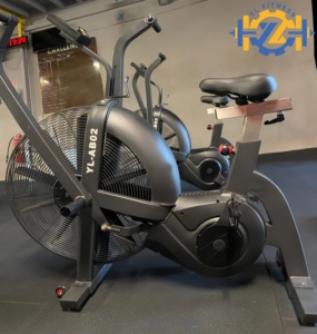 YL-AB02 Bicicleta de aire para cardio y fitness, equipo de gimnasio, venta al por mayor, personalizable con soporte de fábrica, Assault Air Fan Bike - Product Image 1