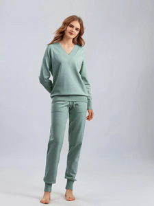 Conjunto doble de suéter OEM para mujer, Jersey de punto de manga larga informal personalizado para mujer y conjuntos de pantalón largo, conjuntos de suéter de punto acanalado para mujer - Product Image 2
