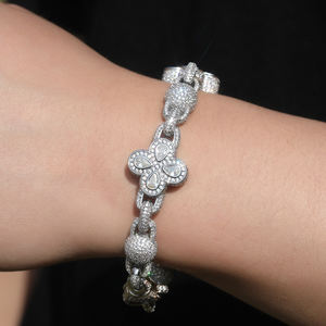 UWIN Bijoux Fleur Trèfle à Quatre Feuilles 5A Sertis, Chaîne Maillons Perles CZ Bling Plaqué Or 18K de Haute Qualité, Collier et Bracelet - Product Image 6