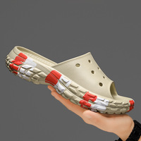 Sandales d'été pour hommes, nouveau style, tongs décontractées à semelle épaisse, confort nuageux, semelle en caoutchouc, motif perforé, EVA, Chine