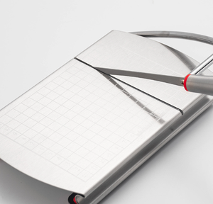 Vente en gros de trancheuse à <span class=keywords><strong>fromage</strong></span> et <span class=keywords><strong>jambon</strong></span> en acier inoxydable de qualité alimentaire poignée ergonomique à épaisseur réglable 304 pour la maison/restaurant - Product Image 3