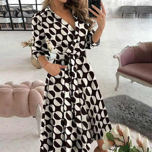 Nuovo Abito da Donna alla Moda <span class=keywords><strong>con</strong></span> Maniche Lunghe, Scollo a V, Stampa e Vestibilità Aderente, Abito Camicia <span class=keywords><strong>con</strong></span> Risvolto di Alta Qualità - Product Image 3