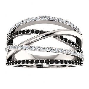 Pulseras y brazaletes de moissanita: Diseño exclusivo y de moda transfronterizo con recubrimiento nano transparente y chapado ecológico. - Product Image 2