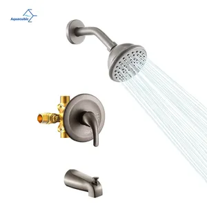 Chất lượng cao treo tường lượng mưa Bath & Shower Set với áp lực cân bằng van và bồn tắm vòi