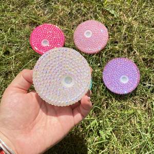 Tapa de plástico acrílico PP con diamantes de imitación de colores para latas de vidrio de 16 oz, desde almacén de EE. UU. - Product Image 5