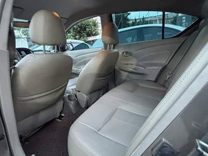Vendita all'Ingrosso di <span class=keywords><strong>Auto</strong></span> Usate Nissan Sunny 1.5L <span class=keywords><strong>e</strong></span> Navara, Veicoli di Seconda Mano a Prezzi Convenienti - Product Image 6
