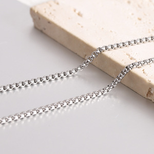 Collar de Cadena Minimalista de Acero Inoxidable, Chapado en Oro de 18K, Unisex, para Uso Diario, Regalo, Diseño Geométrico, Cadena de Clavícula con Eslabones Redondos - Product Image 4