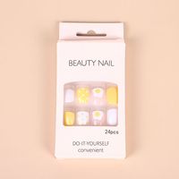 Boîte d'emballage vide avec logo personnalisé pour ongles à presser anti-poussière Organisateur transparent avec gaufrage pour ongles artificiels