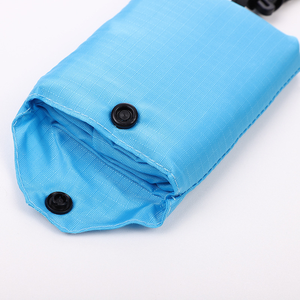 Bolsa de compras plegable ecológica reutilizable con estampado de letras y logotipo de fábrica de Vietnam, bolsa de asas de poliéster plegable portátil personalizada - Product Image 3