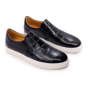 รองเท้าผู้ชายสีดำแบบไม่หุ้มข้อพื้นเรียบรองเท้ากีฬาลำลองรองเท้าบอร์ดรองเท้าลายแฟชั่นแบรนด์แฟชั่นรองเท้าลำลองสำหรับเดิน - Product Image 6