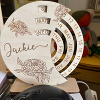 Vente en gros de bureau personnalisé gravé au laser calendrier perpétuel circulaire jour mois année calendrier éternel en bois pour la décoration