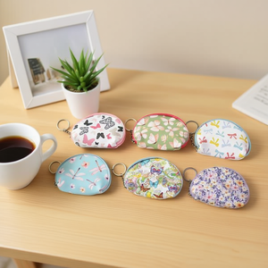 Portamonete semicircolare con fiore a farfalla 11,5x9 cm con portachiavi per donne e ragazze - Product Image 2