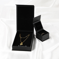 Noir et blanc magnétique fanxi carton papier collier bijoux emballage boîtes de luxe avec logo personnalisé