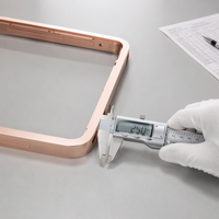 Cadre en aluminium extrudé 6063 sur mesure, finition or rose, pliage CNC pour écran tactile, ordinateur industriel tout-en-un, OEM
