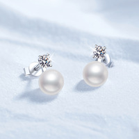 Boucles d'oreilles tendance en argent sterling 925 avec perle d'eau douce de 8-9 mm et moissanite taille ronde de 0,3 ct, certifiées GRA, pour femmes
