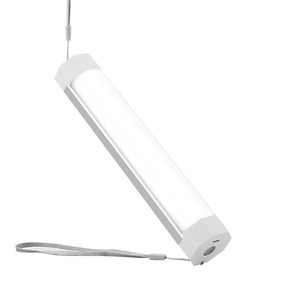 UYLED Q8T Lámpara Portátil de Diseño Octágono Único, Antorcha Táctica Magnética, Recargable, Multifuncional, Luz <span class=keywords><strong>LED</strong></span> - Product Image 1