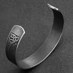 Bracelet nordique rétro en acier inoxydable pour hommes, design arbre de vie, finition vieillie, bijoux cadeau - Product Image 4