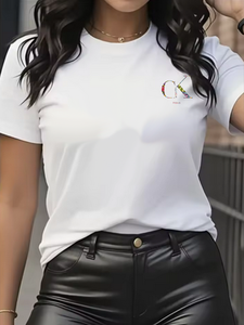 T-shirt tendance pour femme, col rond, manches courtes, imprimé lettres de dessin animé mignon, marque de luxe estivale, style Y2K - Product Image 2