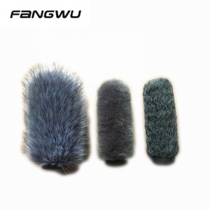 細かく処理されたマイクデッドキャットウィンドスクリーンフォームカバー - Product Image 4