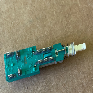 Nouvel interrupteur d'alimentation d'origine en stock pour Twenty-Two 22 3650 &amp;   <span class=keywords><strong>Esotec</strong></span> SC-6 SC-7 # Fournisseur de PLC SP04010230 - Product Image 3